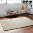 画像1: 東リ ラグ　TOR4311 140cm×200cm　 ベニワレン風の素朴なデザイン。 ふんわりとボリュームのある毛足が特長です。 (1)